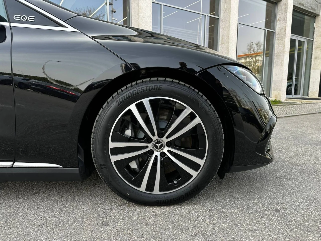 Mercedes Classe EQE 300 Eletric Art Limousine 5