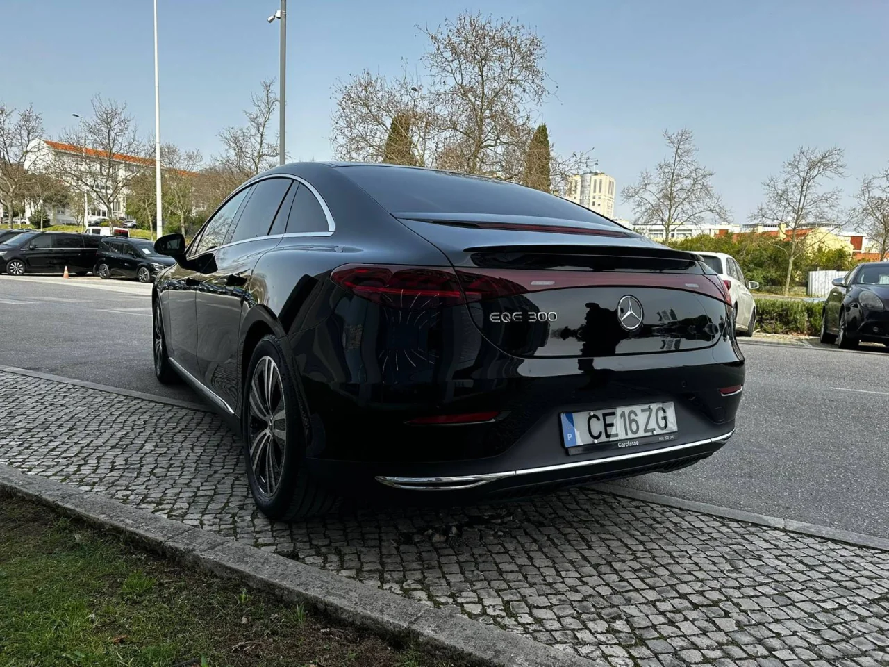 Mercedes Classe EQE 300 Eletric Art Limousine 7