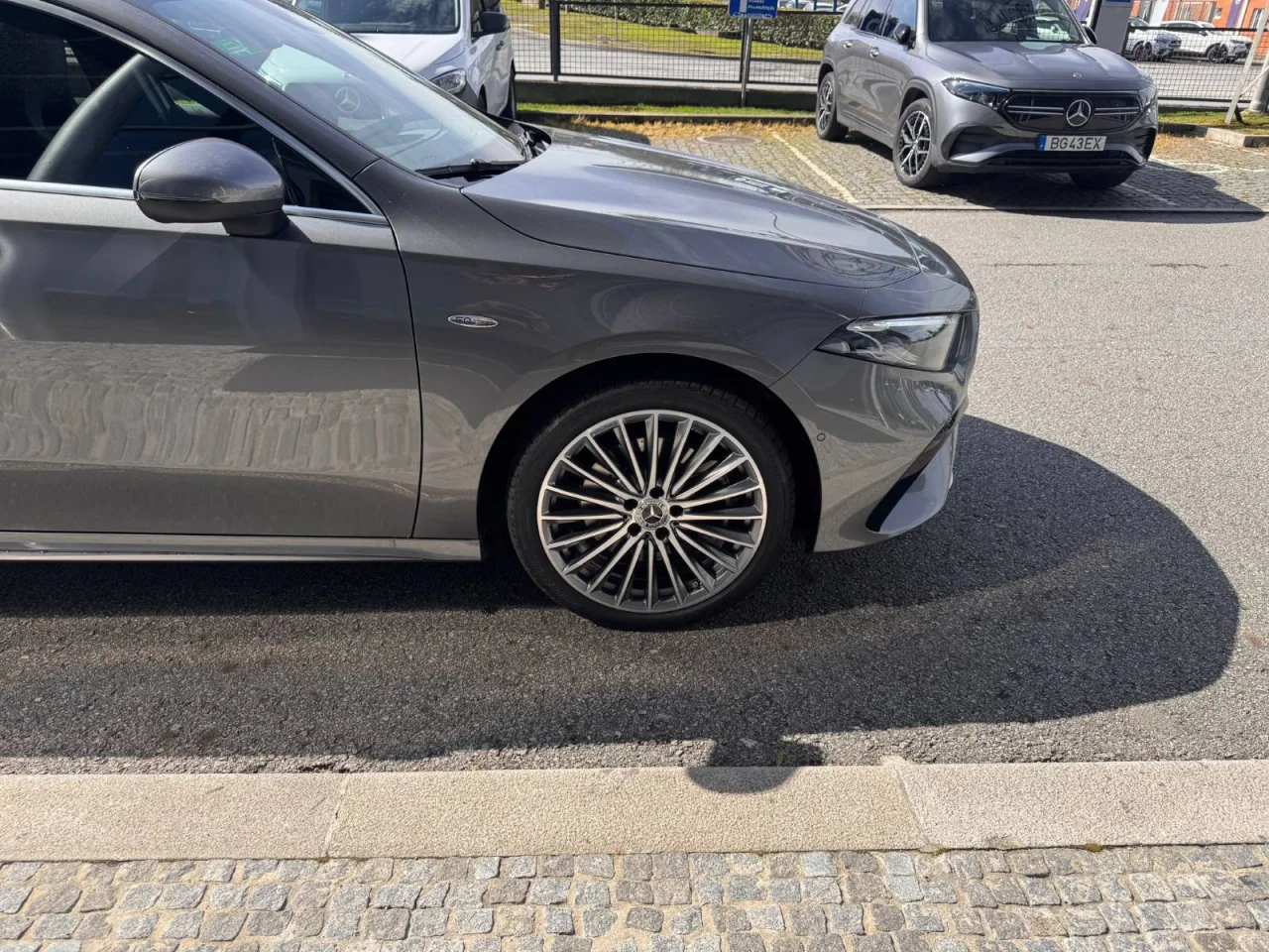 Mercedes Classe A 250e  AMG Advanced Plus 8