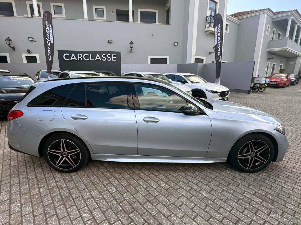 Mercedes Classe C 300e Sation AMG Premium 7
