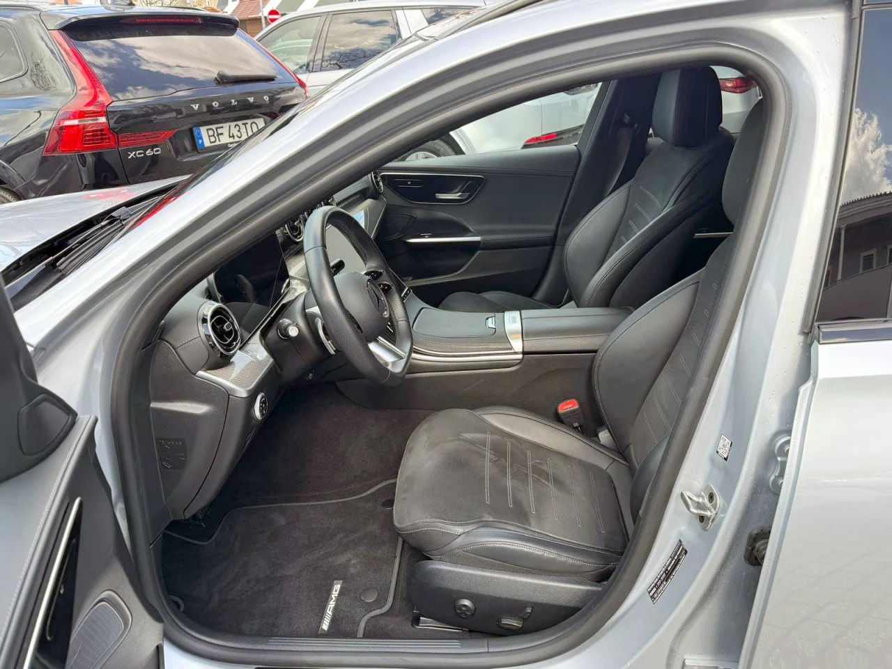 Mercedes Classe C 300e Sation AMG Premium 13