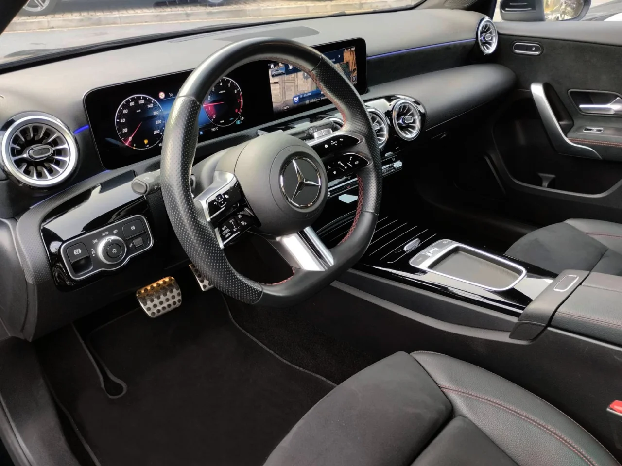 Mercedes Classe A 200 AMG Advanced Plus Limousine 1