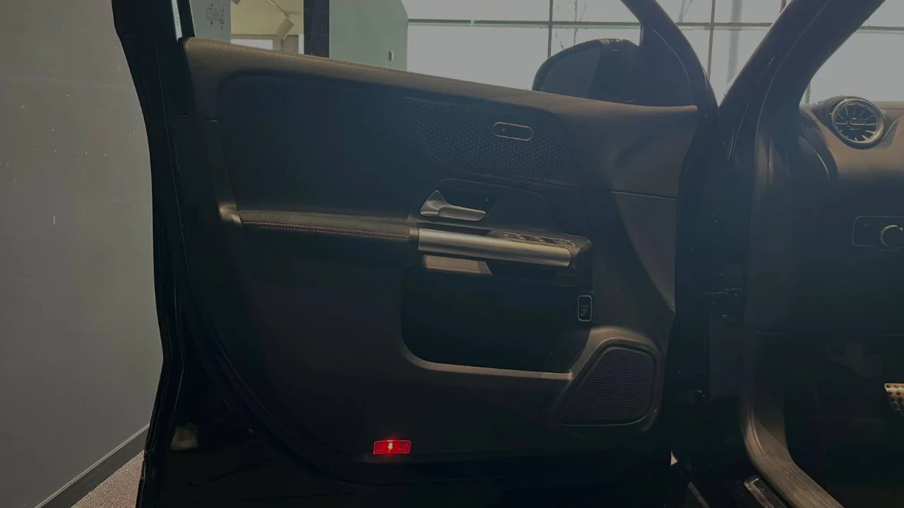 Mercedes Classe EQA 250+ AMG Advanced 3