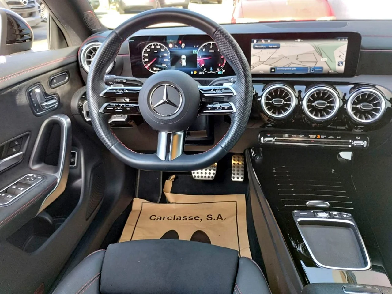 Mercedes Classe CLA 180d Shooting Brake AMG Advanced Plus 2