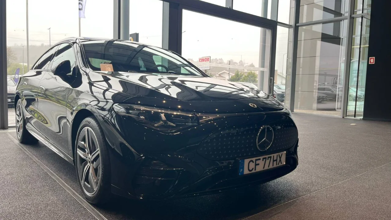 Mercedes Classe CLA 250+ AMG 8