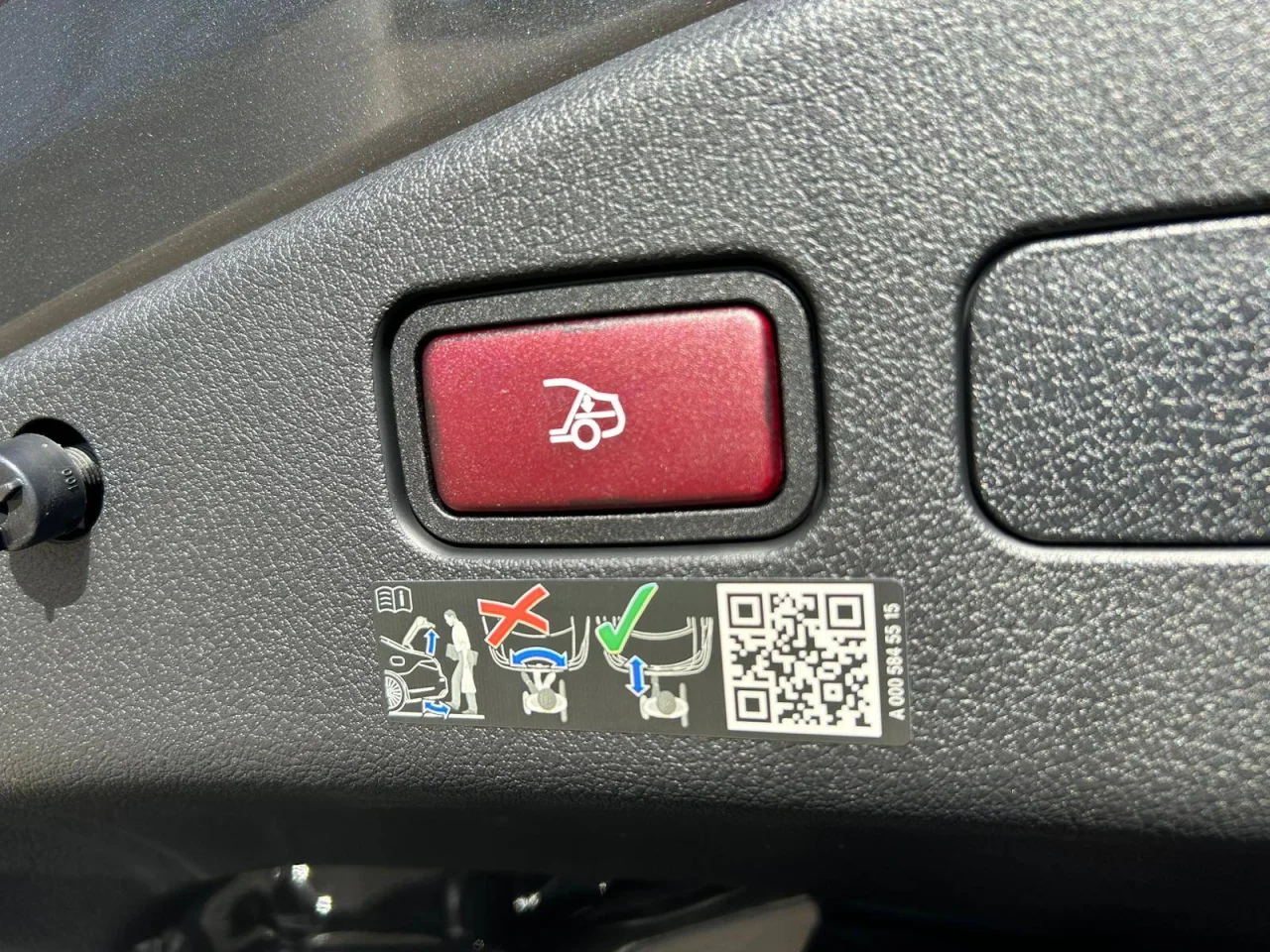 Mercedes Classe CLE 220d AMG Advanced Cabrio 5