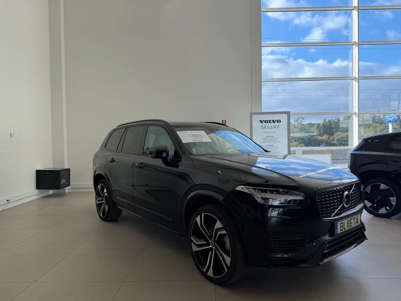 Volvo XC90 T8  Plus Dark 7 Lugares