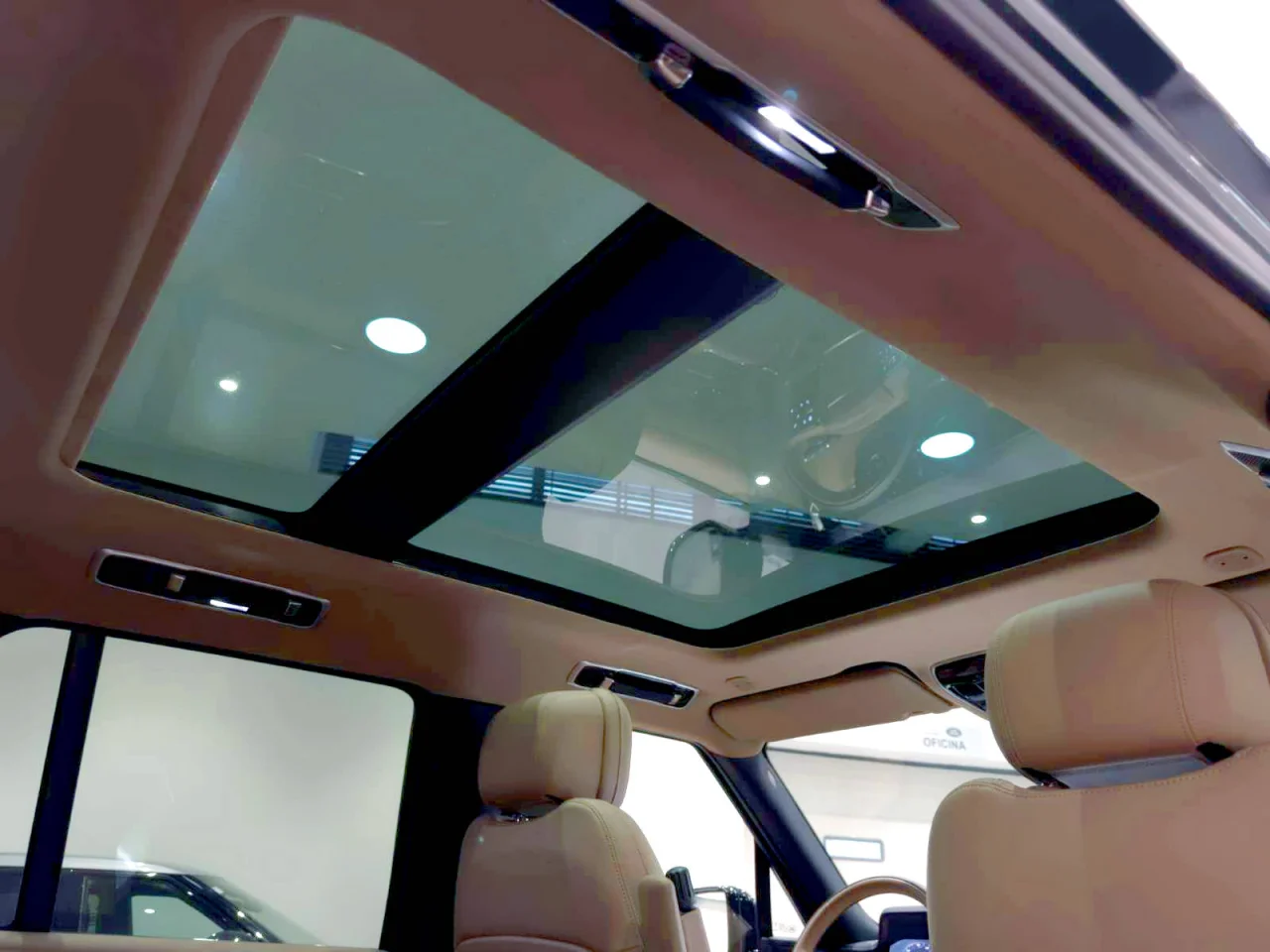 Land Rover Range Rover P 460 e SWB HSE 3