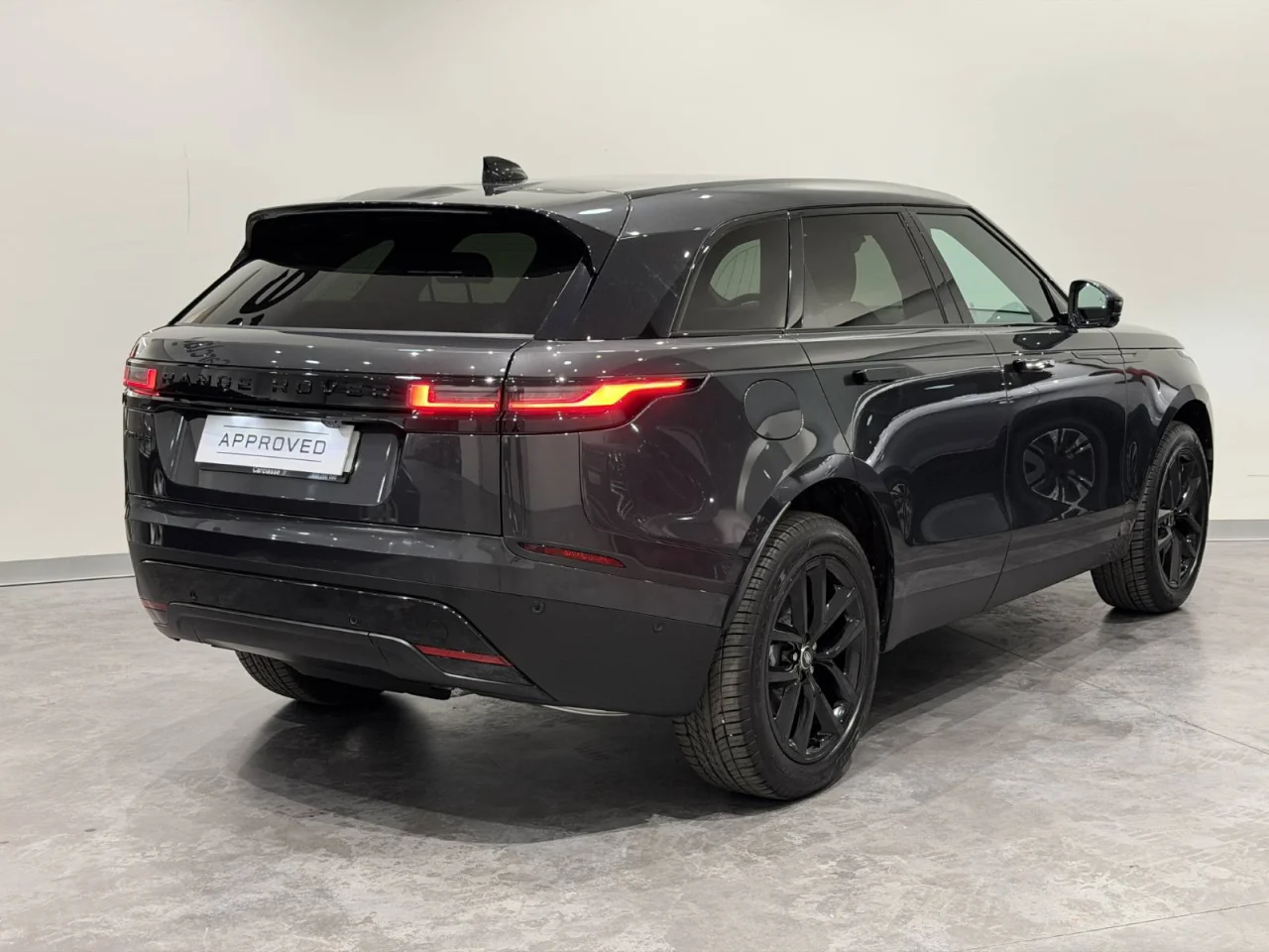 Land Rover Range Rover Velar P 400 e S 14