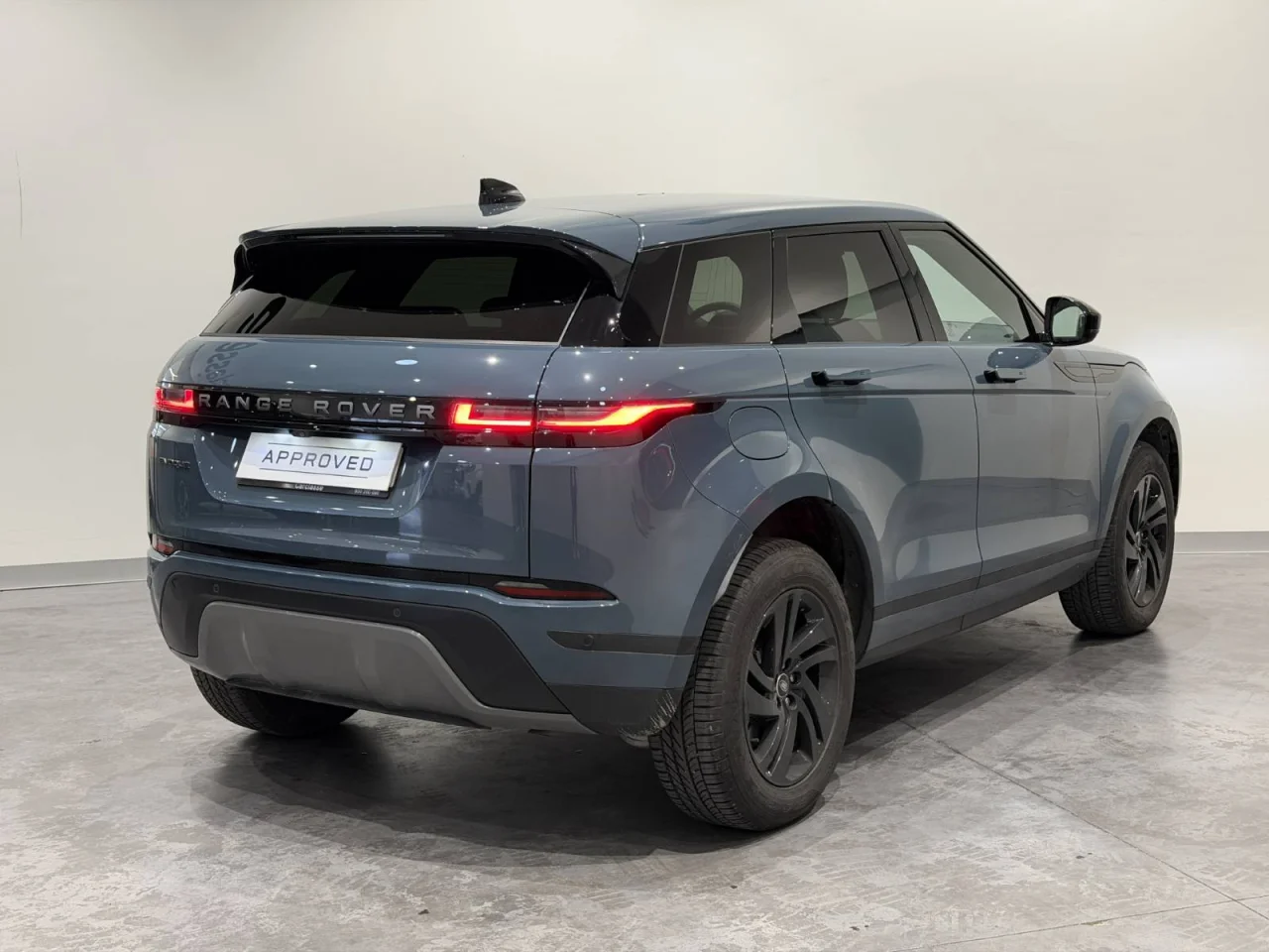 Land Rover Range Rover Evoque SUV P 269 e S 11