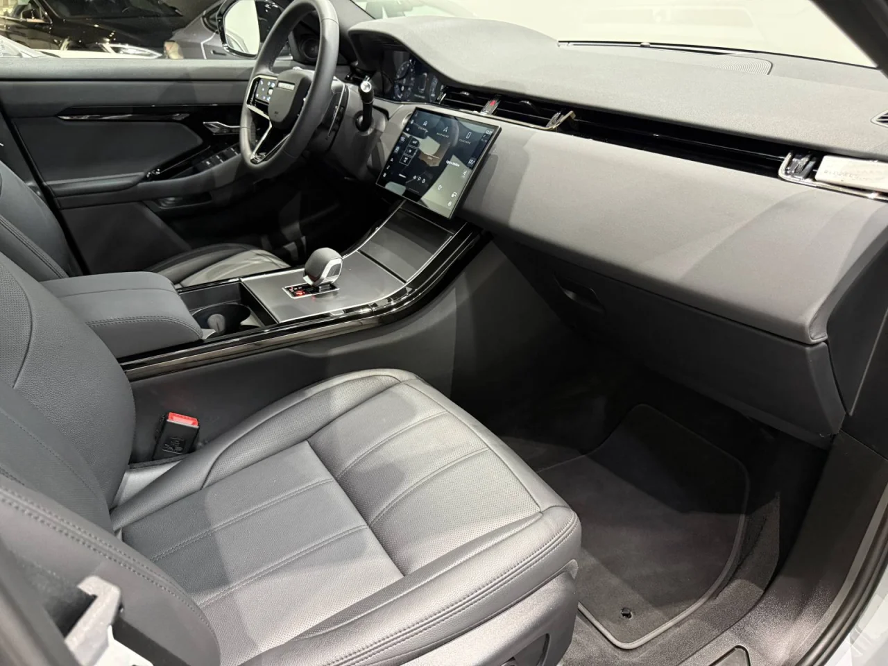 Land Rover Range Rover Evoque P 269e S 1