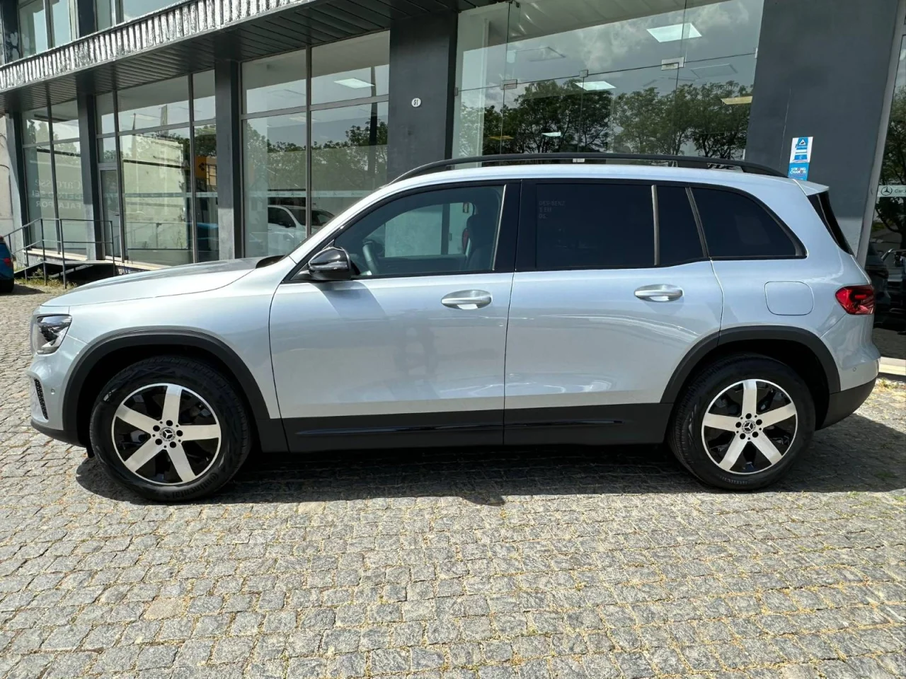 Mercedes Classe GLB 180d Progressive Advanced - 7 Lugares 6