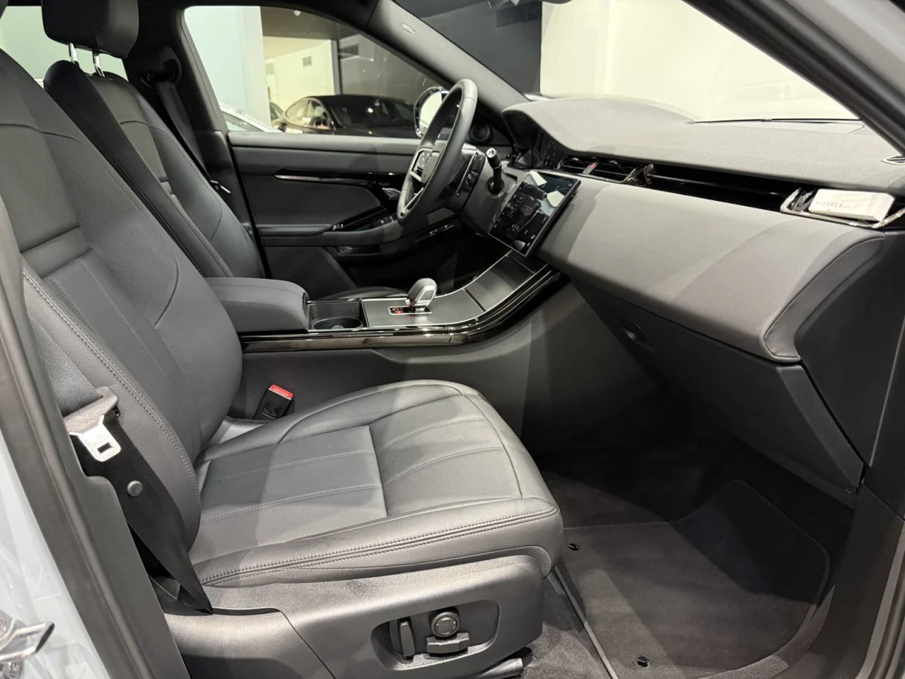 Land Rover Range Rover Evoque P 269e S 1