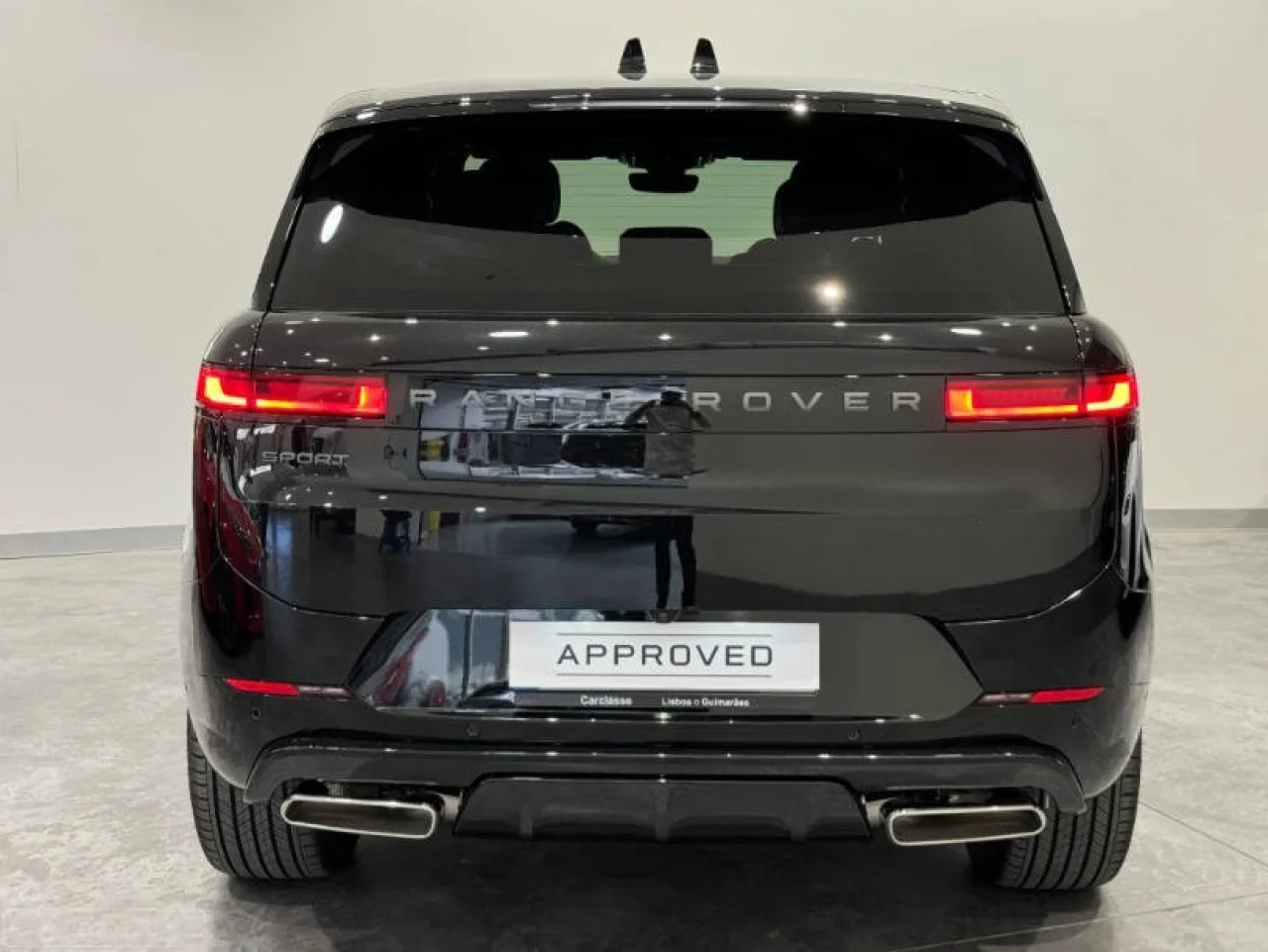 Land Rover Range Rover Sport 3.0 P440 e Dynamic SE 12