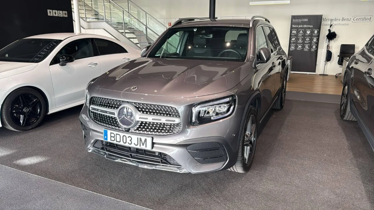 Mercedes Classe GLB 180d AMG - 7 Lugares