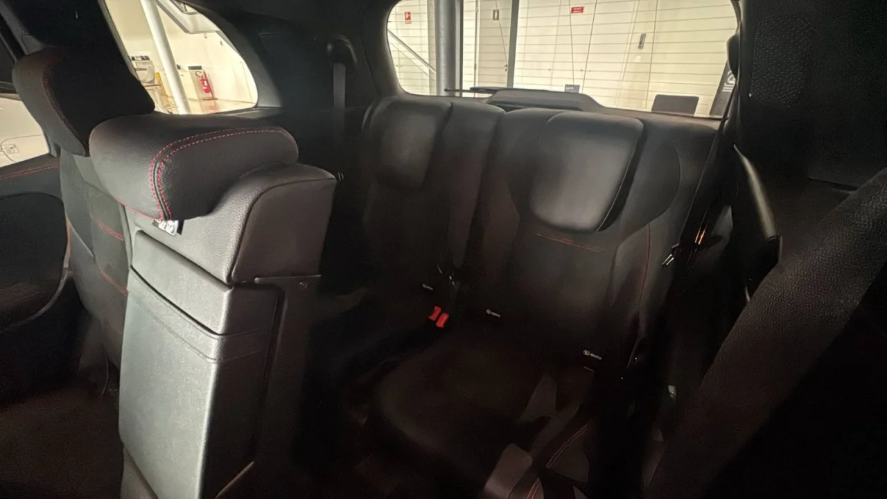 Mercedes Classe GLB 180d AMG - 7 Lugares 4