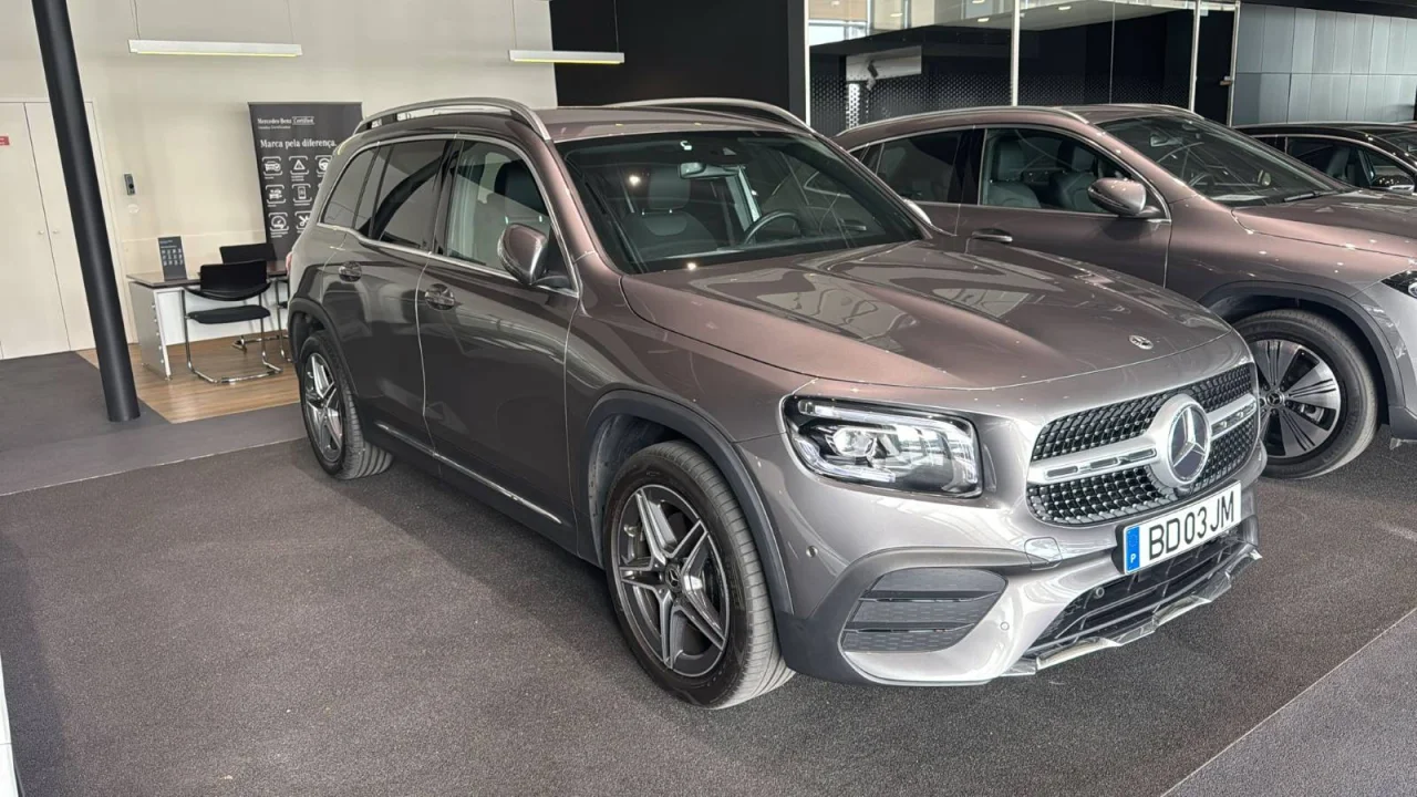 Mercedes Classe GLB 180d AMG - 7 Lugares 10