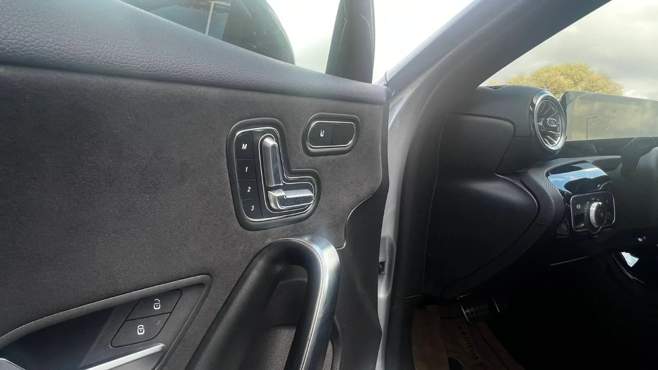 Mercedes Classe A 250e AMG Premium 5