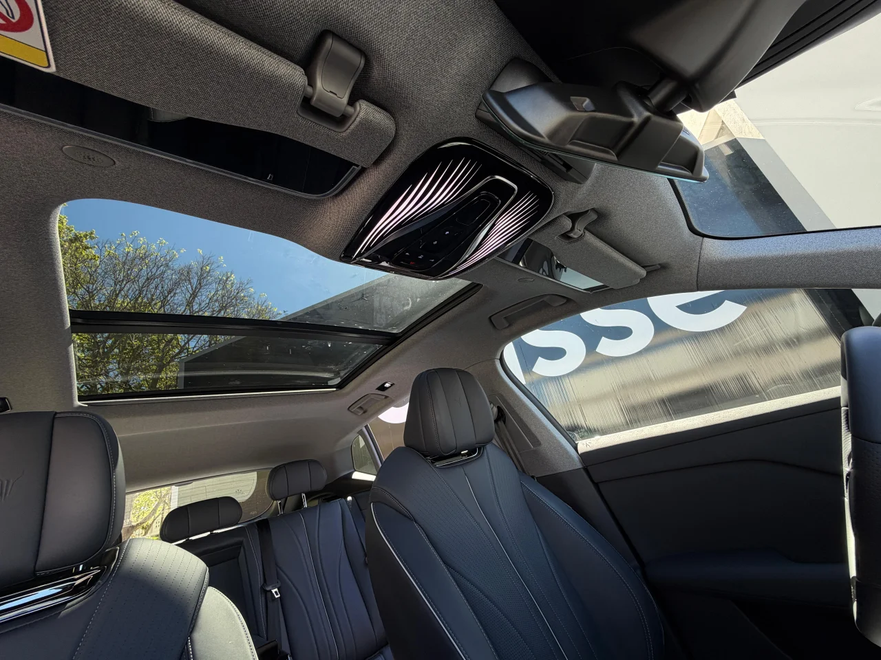 VOAYH	Courage RWD Exclusive 80kWh 8