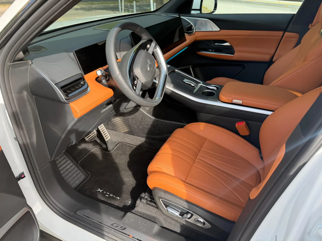 Xpeng	G9	AWD PERFORMANCE 98kWh 13