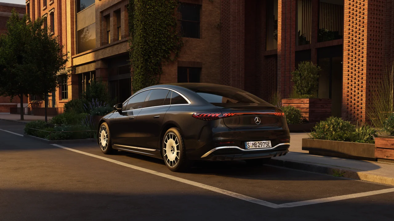 O novo Mercedes-Benz EQS: Mais inteligente do que nunca. Mais longe do que nunca 1