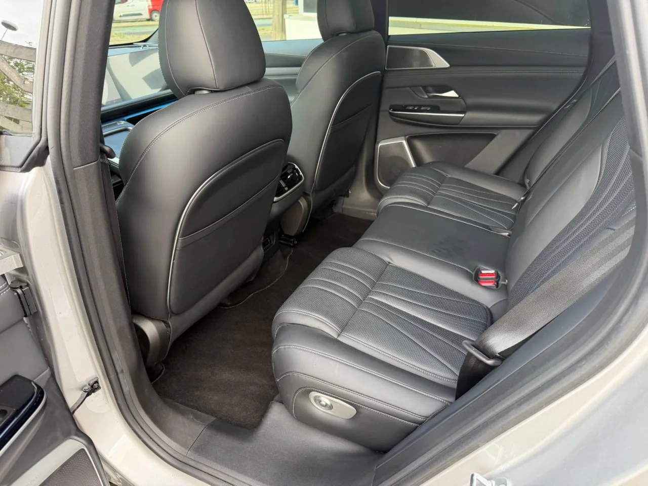 Xpeng	G9 RWD Long Range 98kWh - Pack Premium 3