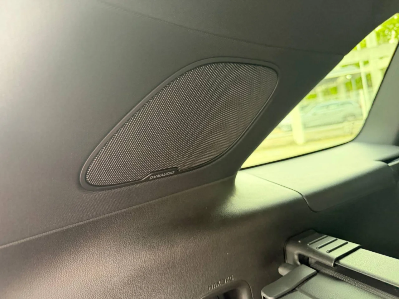 Xpeng	G9 RWD Long Range 98kWh - Pack Premium 9