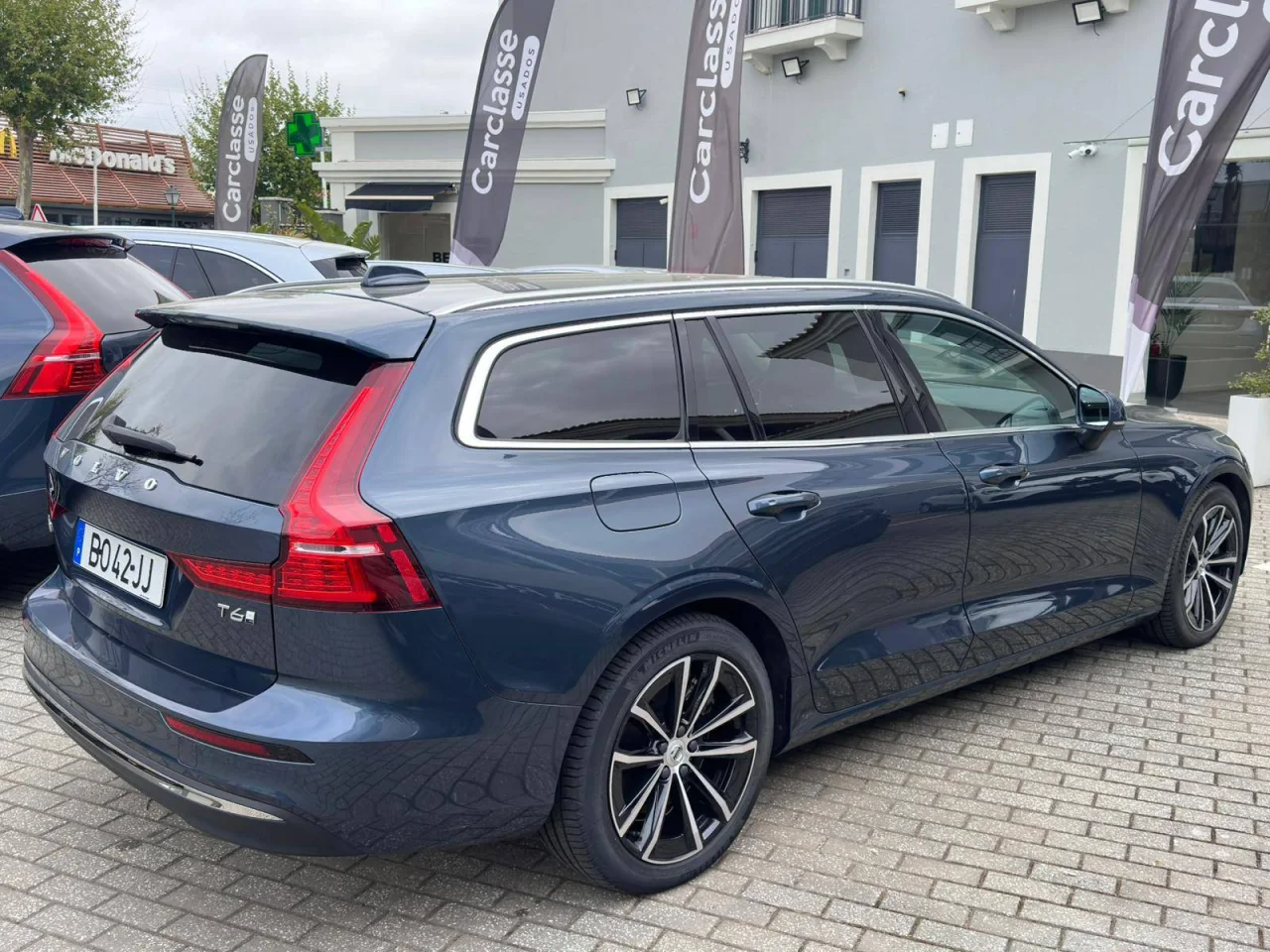 Volvo V60 T6 Core 6