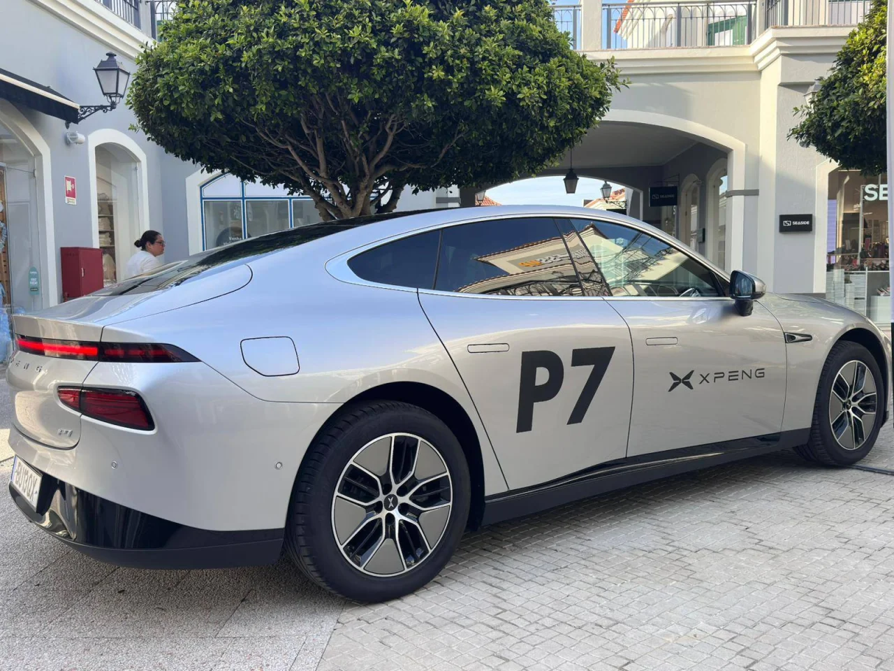 Xpeng	P7 RWD LONG RANGE 86.2kWh + Premium Cockpit 8
