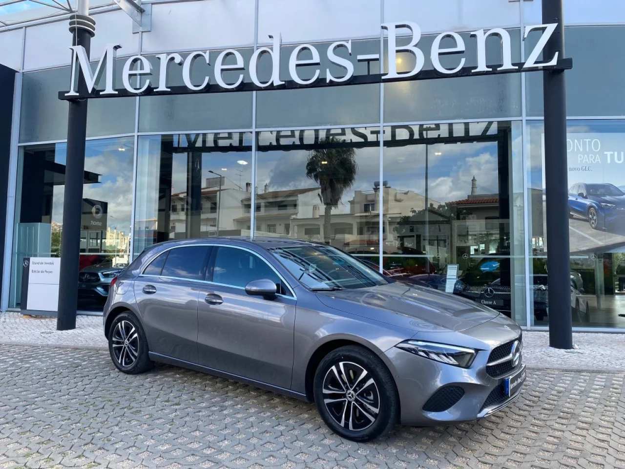 Mercedes A 250e Progressive Advanced 13