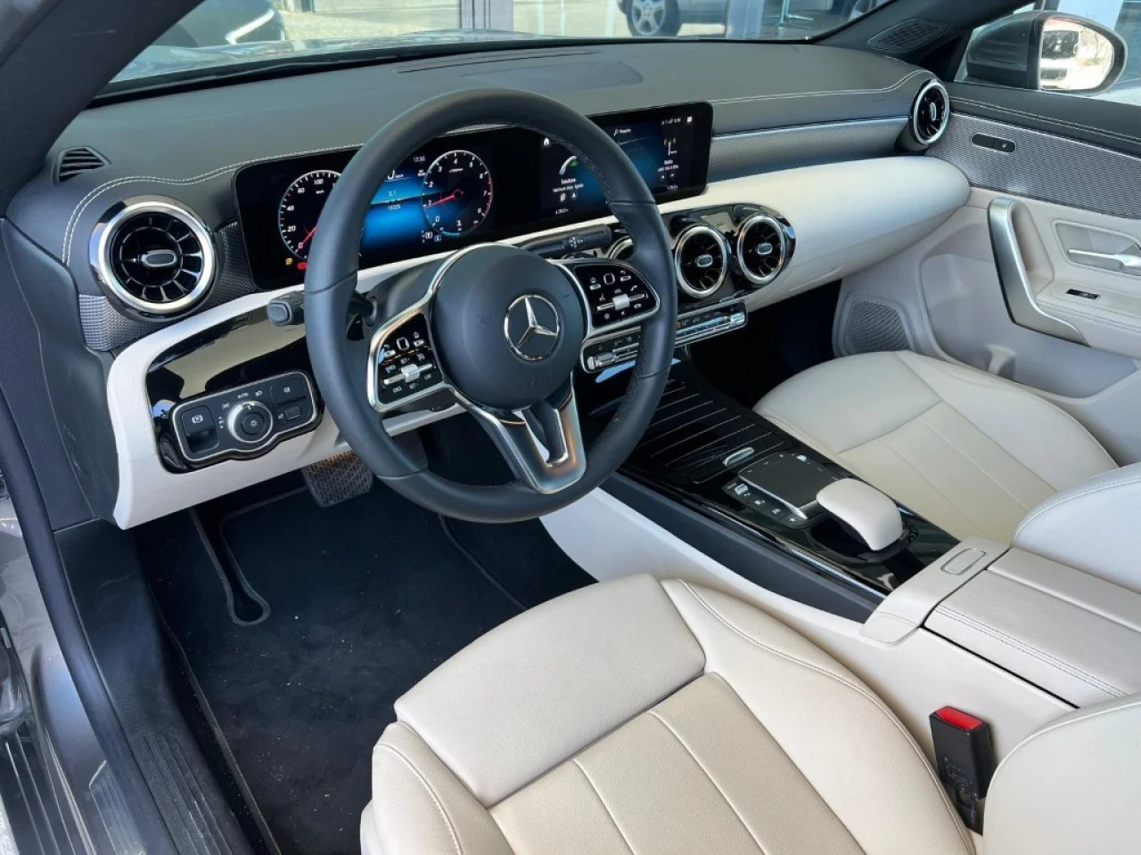 Mercedes CLA 200 Progressive Coupé 1