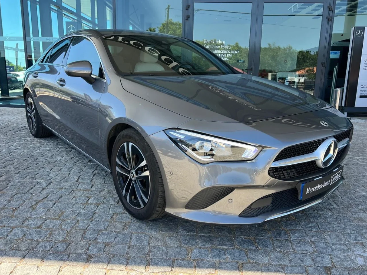 Mercedes CLA 200 Progressive Coupé 12