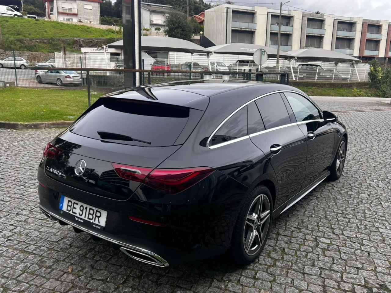 Mercedes CLA 180d Shooting Brake AMG 9
