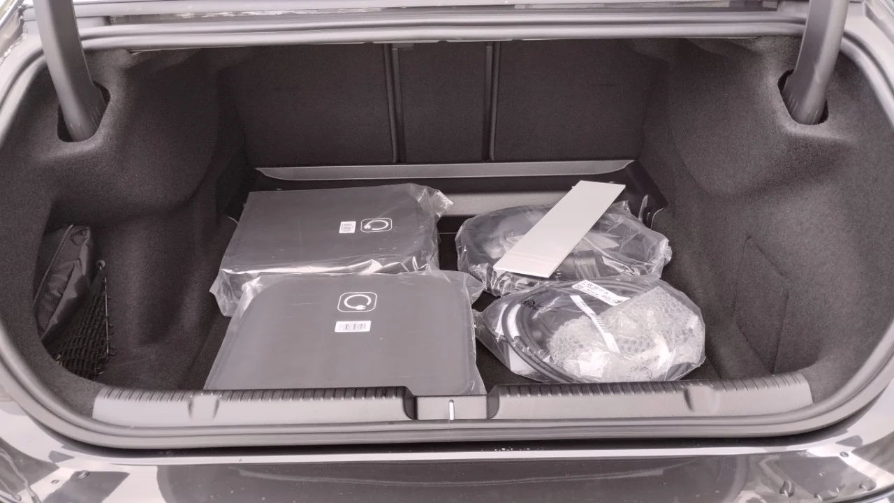 Mercedes EQE 350 AMG 9