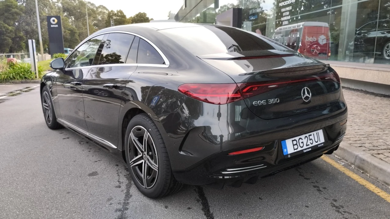 Mercedes EQE 350 AMG 14