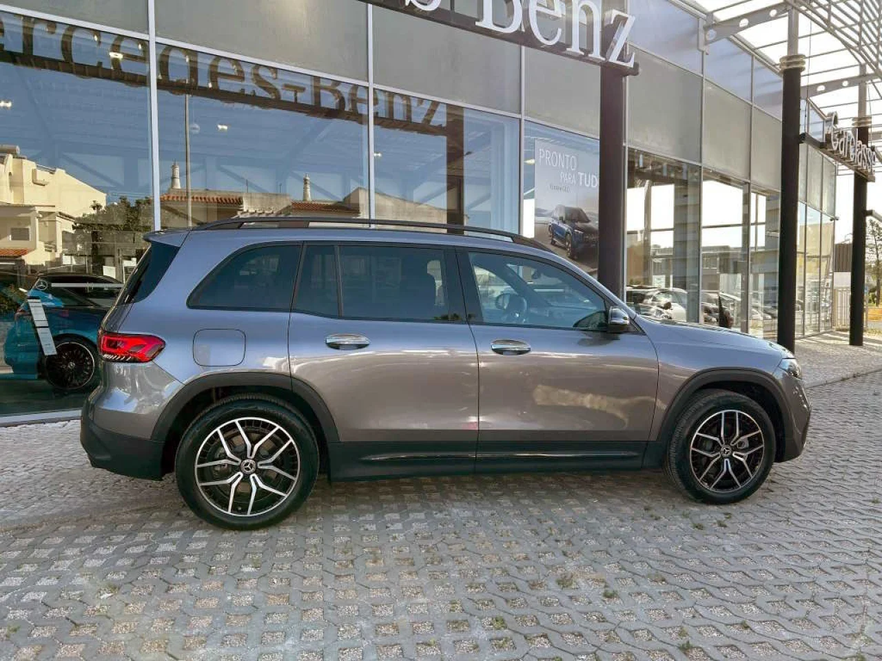 Mercedes Classe EQB 250 AMG 9