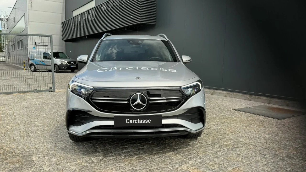 Mercedes Classe EQB 250 AMG Premium - 7 Lugares 10