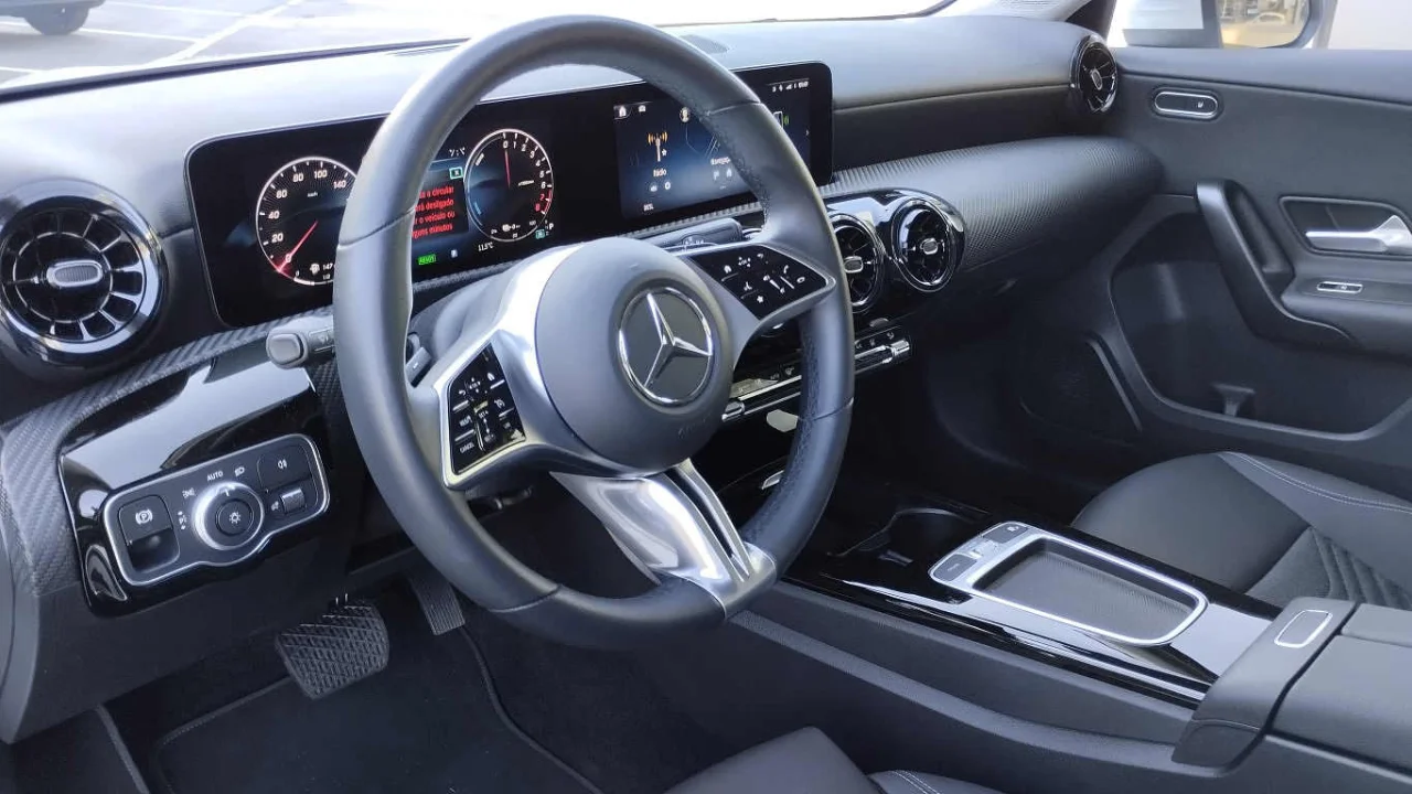 Mercedes Classe A 250e Advanced Limousine 1