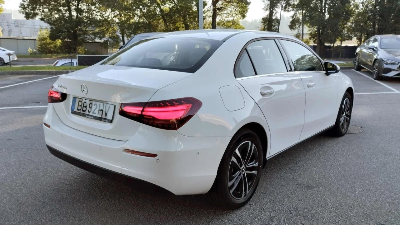 Mercedes Classe A 250e Advanced Limousine 17