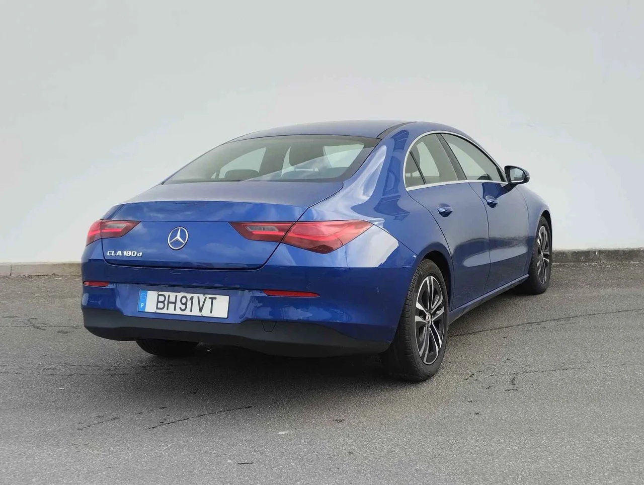 Mercedes CLA 180d Advanced Coupé 9