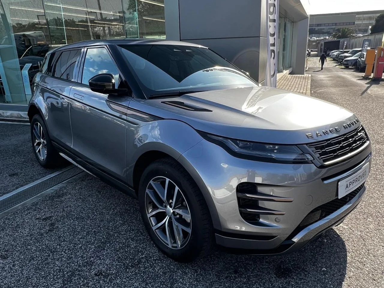 Land Rover Range Rover Evoque 1.5 P300e AWD Dynamic SE 7