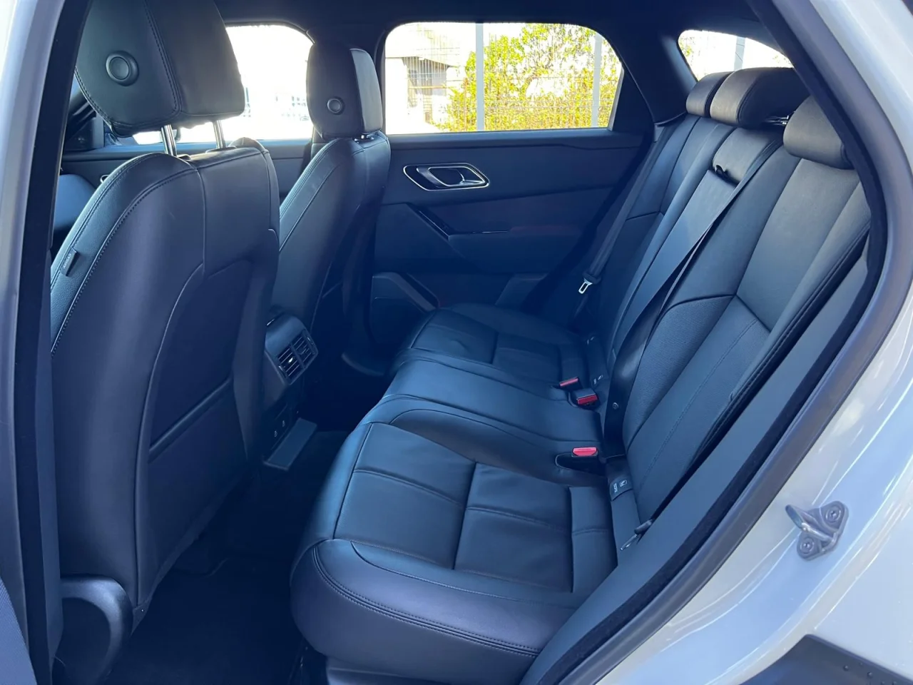 Land Rover Range Rover Velar 2.0 P400e AWD S 2