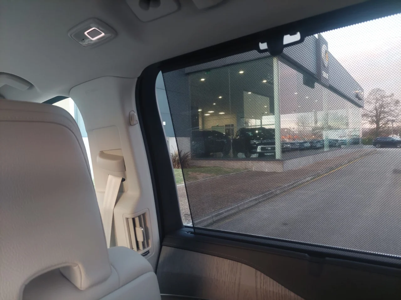Volvo XC90 Plus Bright T8 PHEV 13