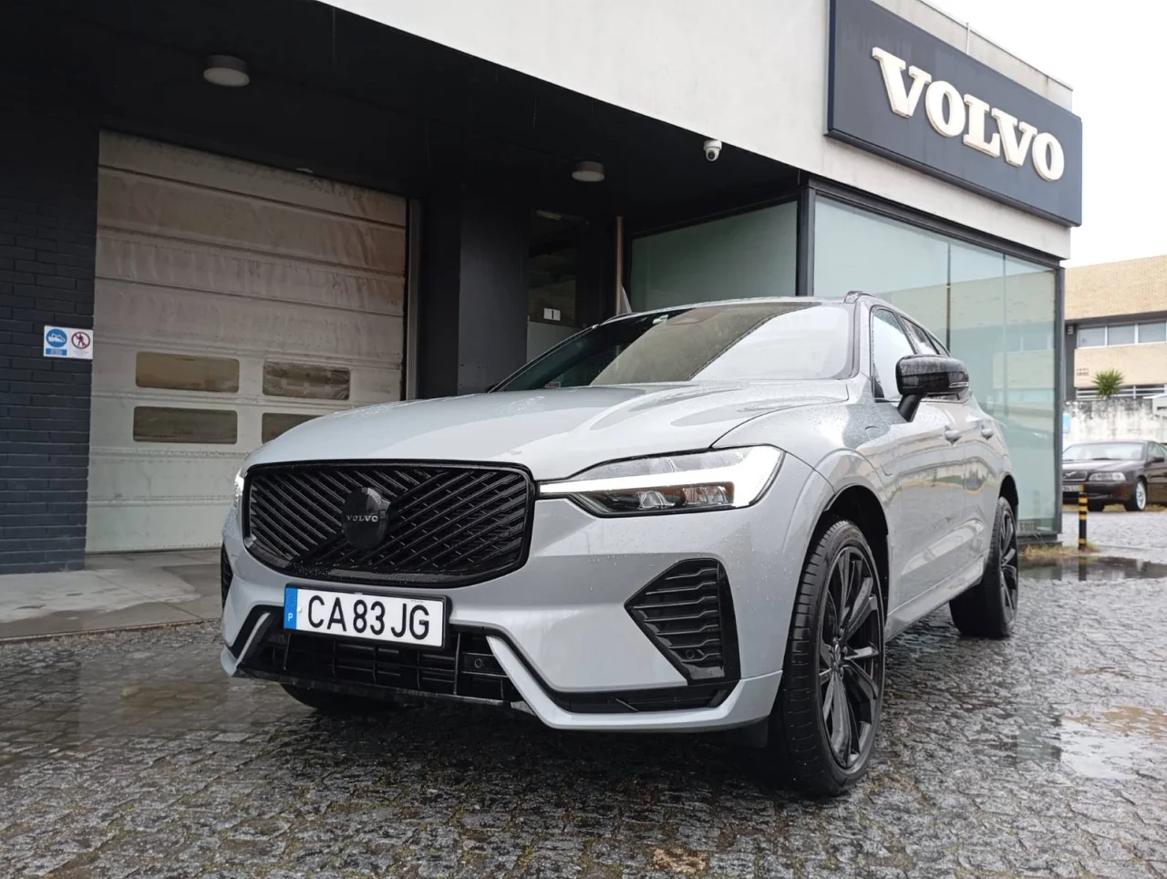 Volvo XC60 T6  Black Edition PHEV