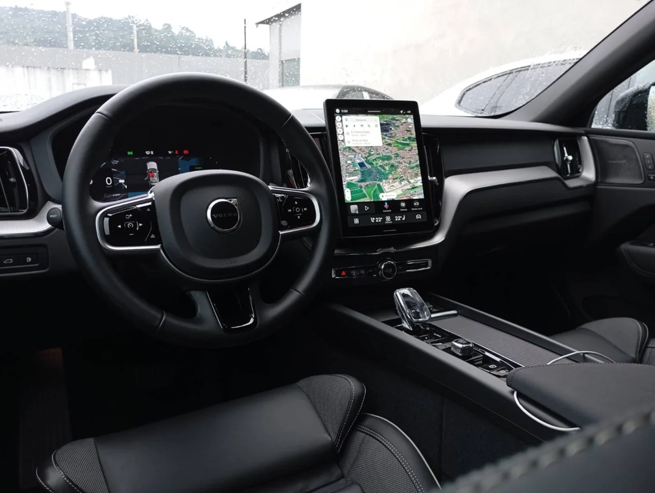 Volvo XC60 T6  Black Edition PHEV 1