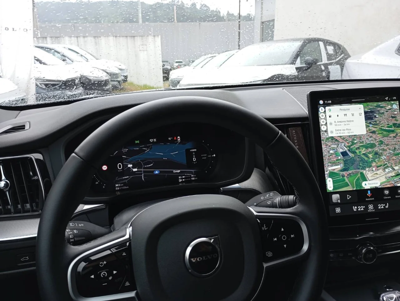 Volvo XC60 T6  Black Edition PHEV 3