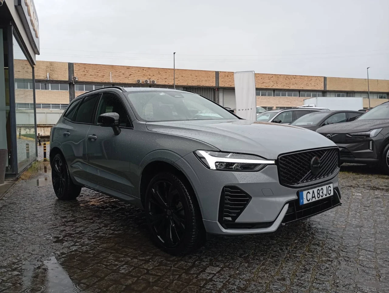 Volvo XC60 T6  Black Edition PHEV 8