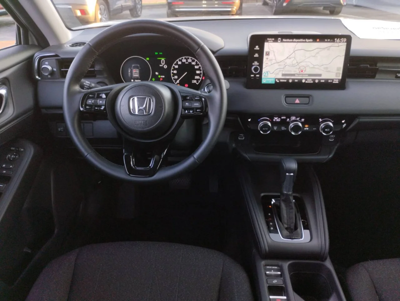 Honda HR-V	1.5 HEV ELEGANCE 2