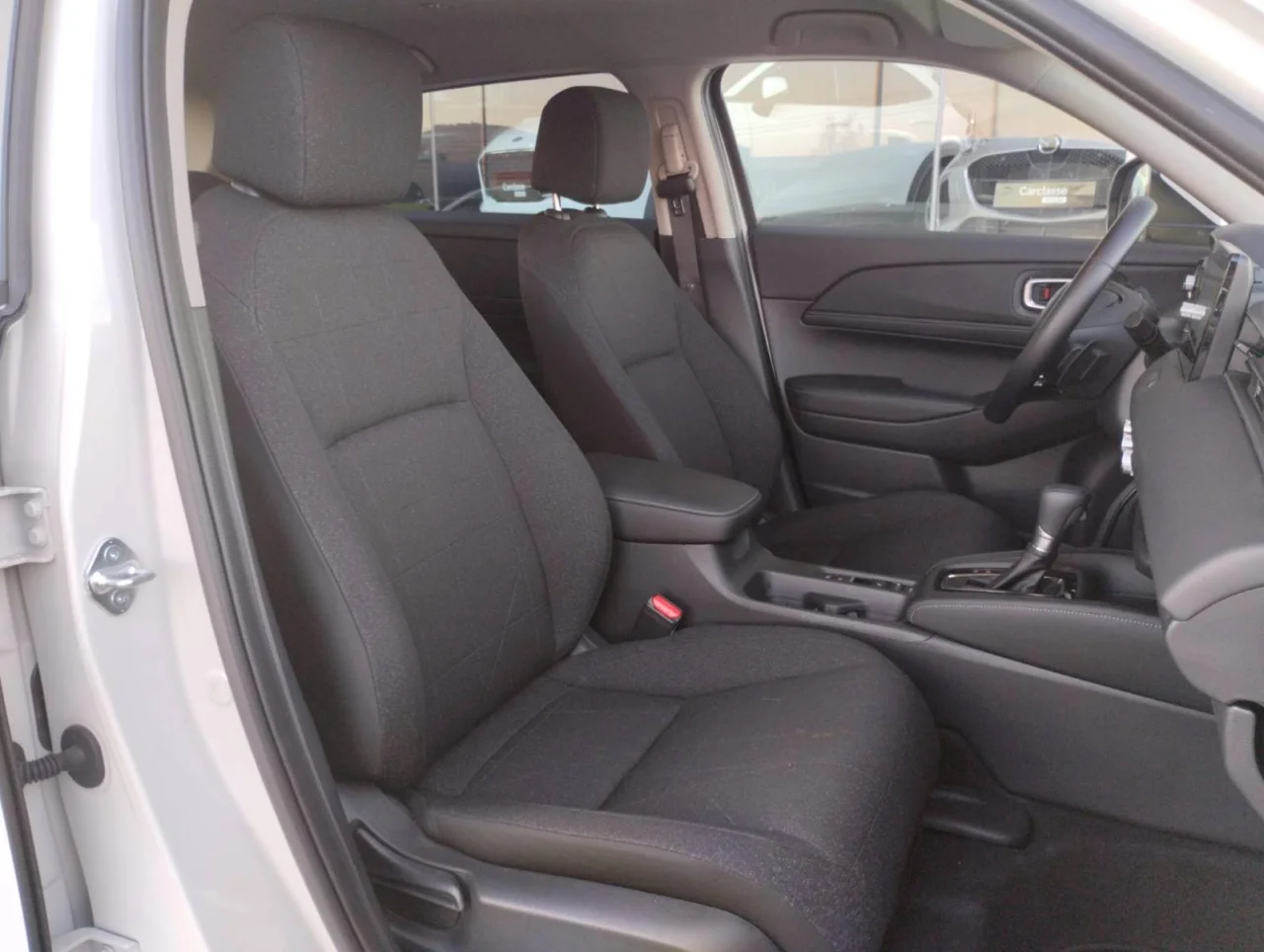 Honda HR-V	1.5 HEV ELEGANCE 4