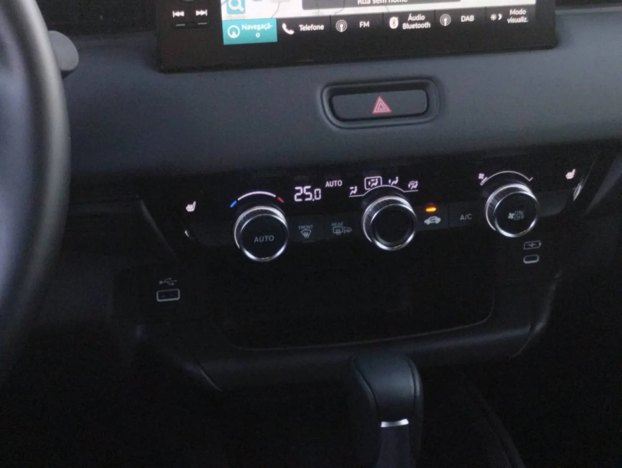 Honda HR-V	1.5 HEV ELEGANCE 11